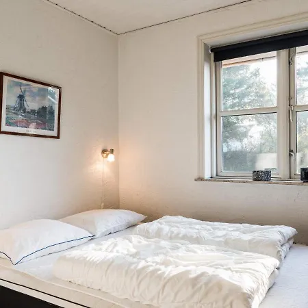 Vakantiehuis Holiday Clviii *