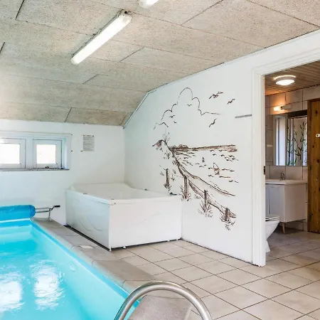 Holiday Clviii Ferienhaus *